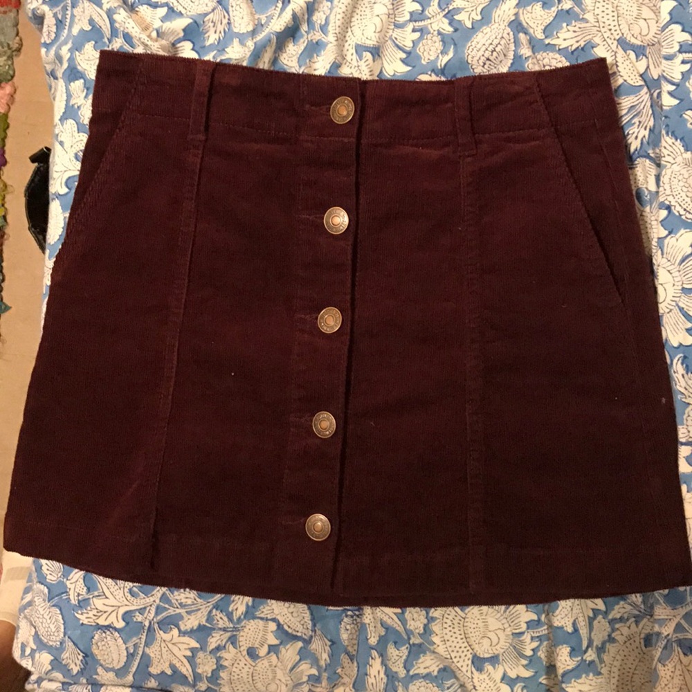 NWOT Maroon Corduroy Skirt Forever 21 mini skirt